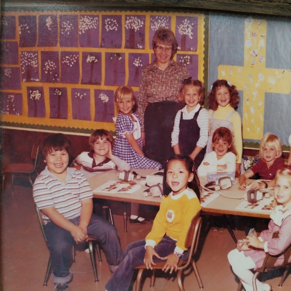 Lot of 2 Vintage 1970s/1980s Kindergarten / Preschool Class Photographs in Frame